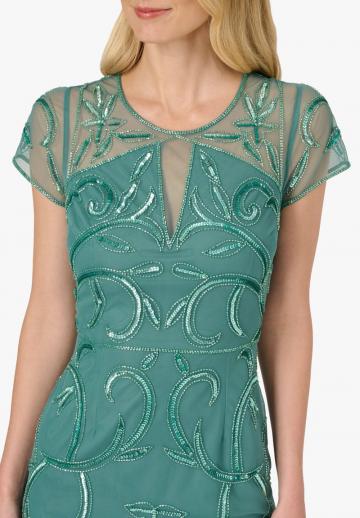 Короткое платье