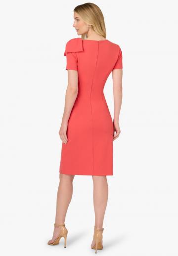 Платье футляр