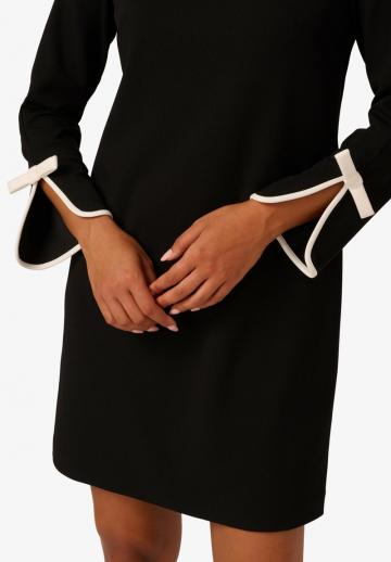 Вязаное платье