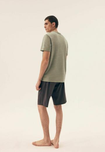 Пижама с шортами