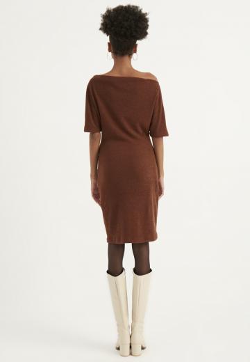 Платье футляр