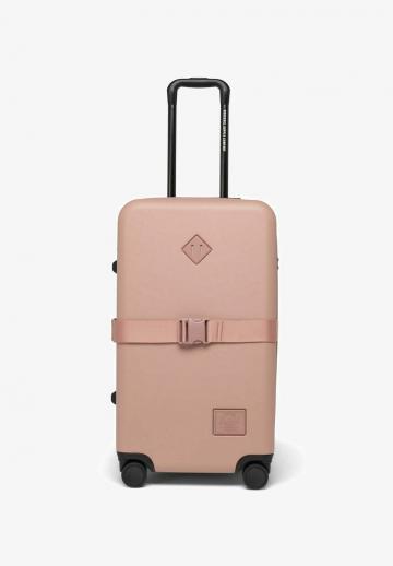 Чемодан на колесах