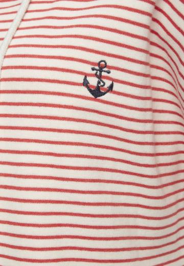 Пуловер с капюшоном