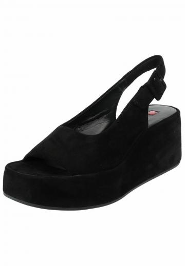 Босоножки на танкетке