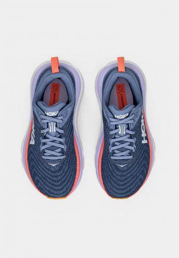 Беговые кроссовки