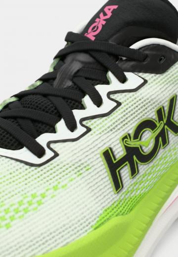 Беговые кроссовки