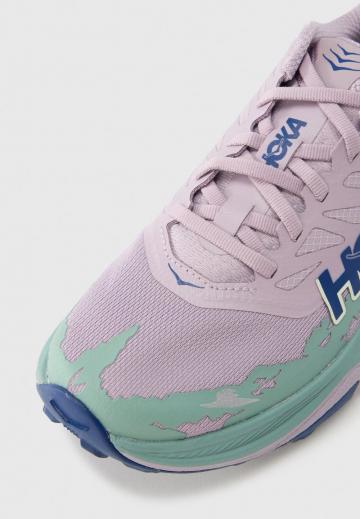 Беговые кроссовки