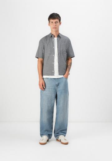 Рубашка с коротким рукавом