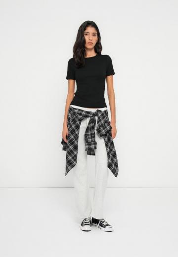 Спортивные штаны