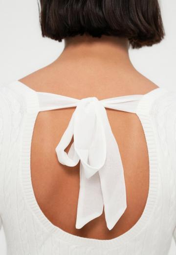 Вязаное платье