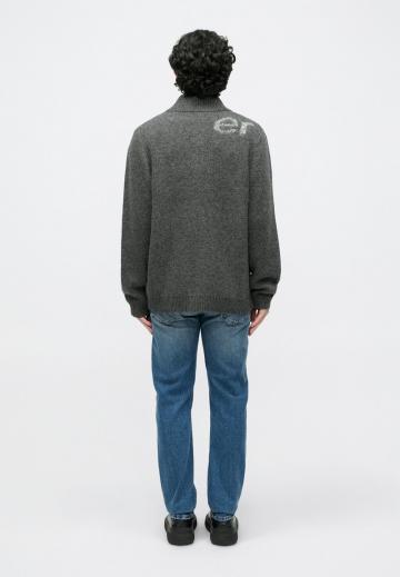 Вязаная кофта