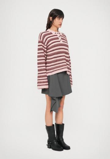 Пуловер с воротником поло