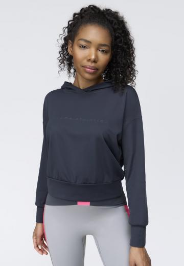 Спортивная толстовка