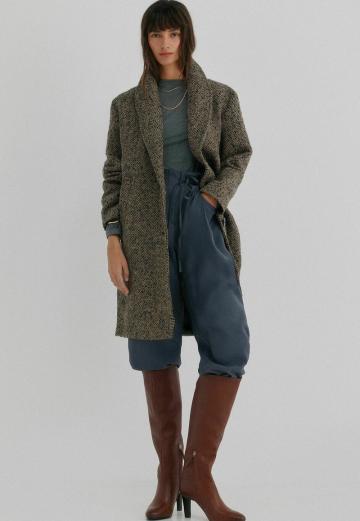 Шерстяное пальто