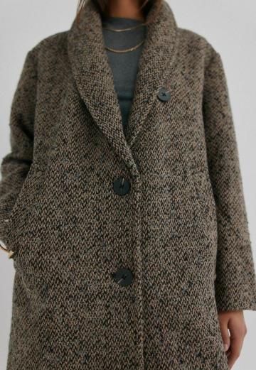 Шерстяное пальто