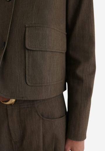 Блейзер с накладными карманами