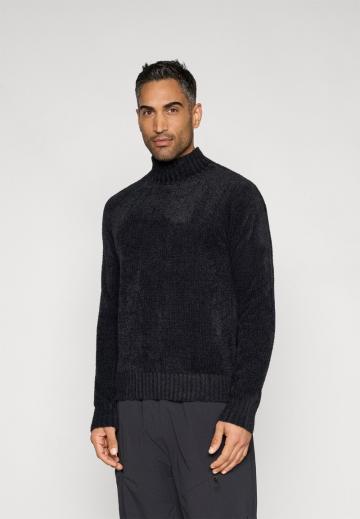 Спортивная кофта