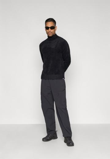 Спортивная кофта