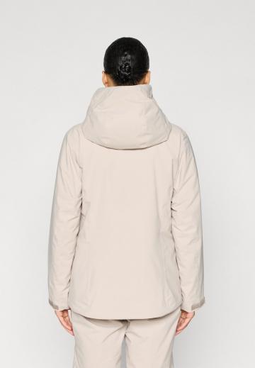 Спортивная куртка