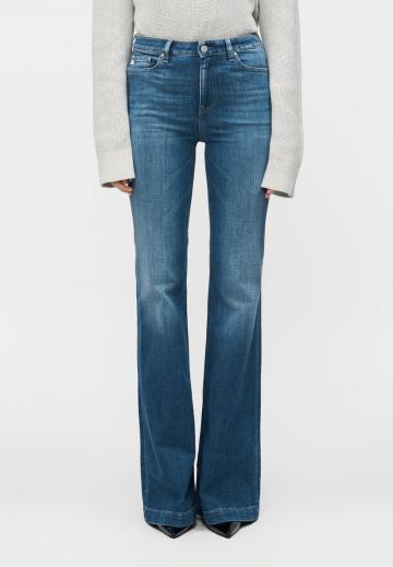 Клешеные джинсы