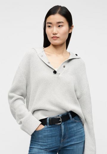 Клешеные джинсы