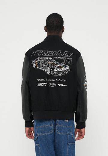 Куртка бомбер