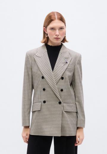 Короткое пальто