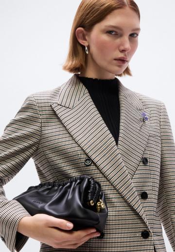 Короткое пальто