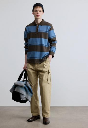 Брюки с накладными карманами