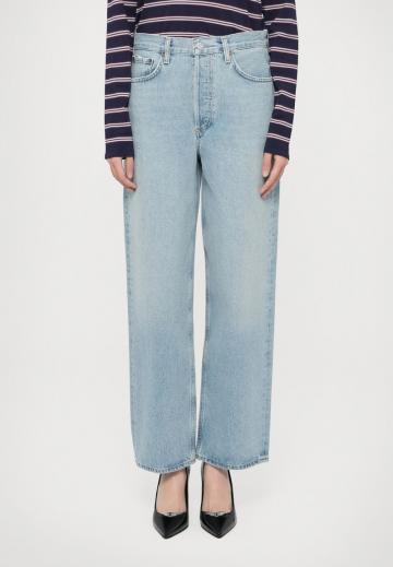 Джинсы бойфренда