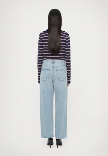 Джинсы бойфренда