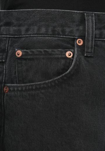 Клешеные джинсы