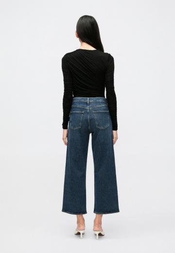 Свободные джинсы