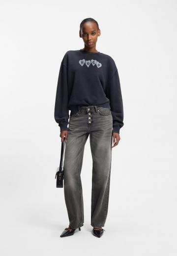 Прямые джинсы