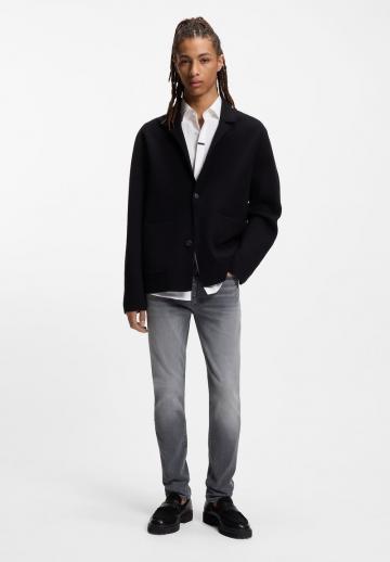 Узкие джинсы