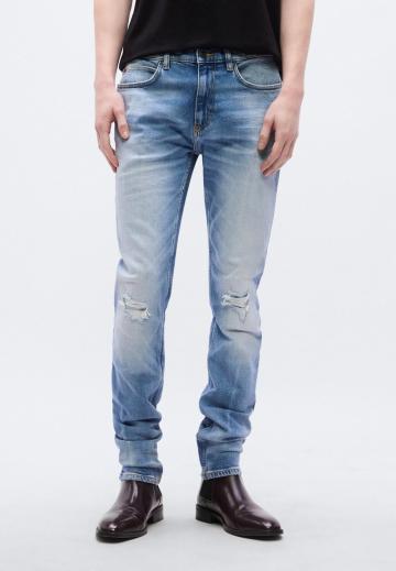 Узкие джинсы