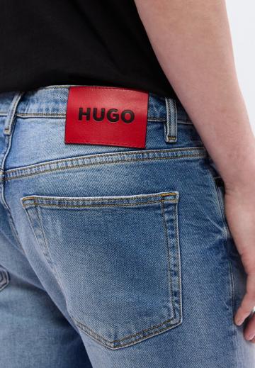 Узкие джинсы