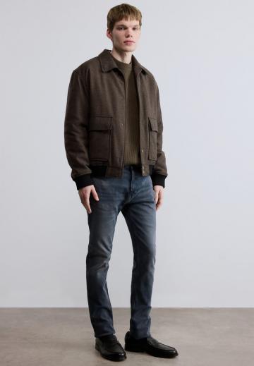 Узкие джинсы