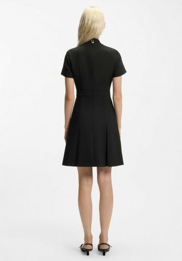 Короткое платье