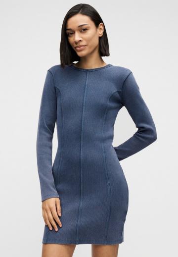 Короткое платье