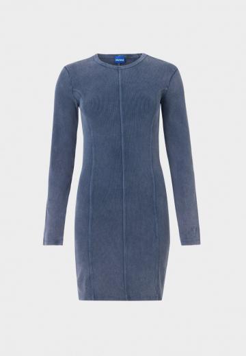 Короткое платье