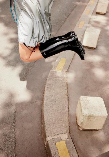 Резиновые сапоги