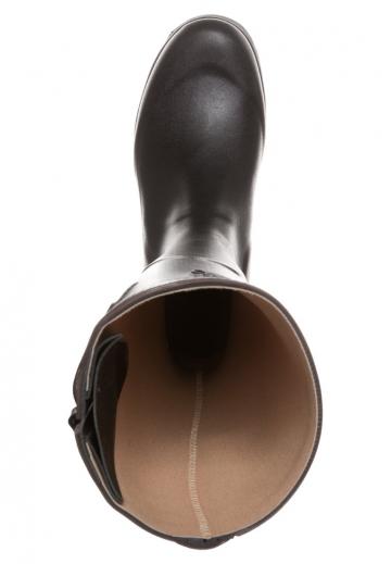 Резиновые сапоги