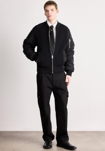 Куртка бомбер