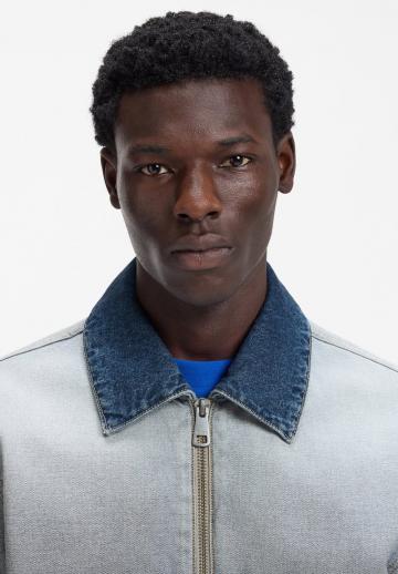 Джинсовая куртка