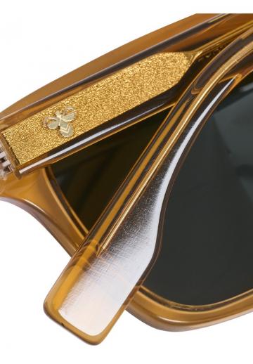 Солнечные очки