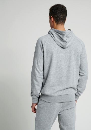 Спортивная кофта