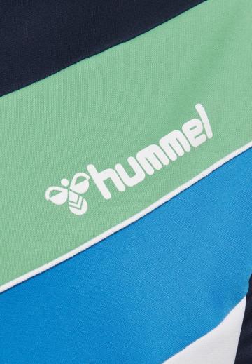 Спортивная куртка