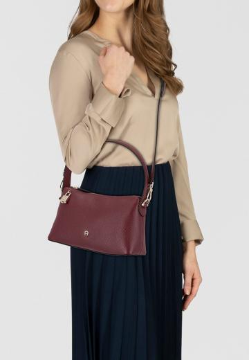 Кожаная сумка