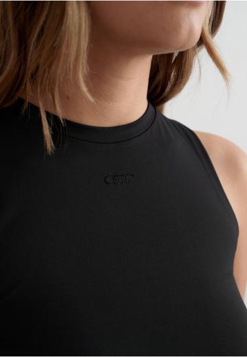 Спортивный топ